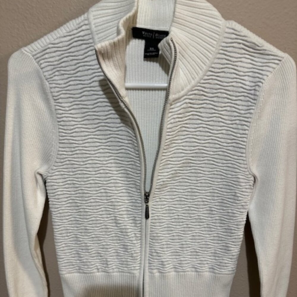 White House/ Black Market XS full zip white with silver sweater